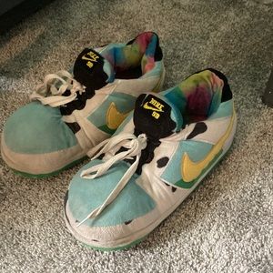 Chunky duck cozy slippers size 8.5